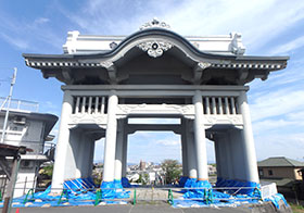 本妙寺楼門.